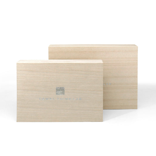 「タオルシンクラボ」オリジナルのギフト用木箱